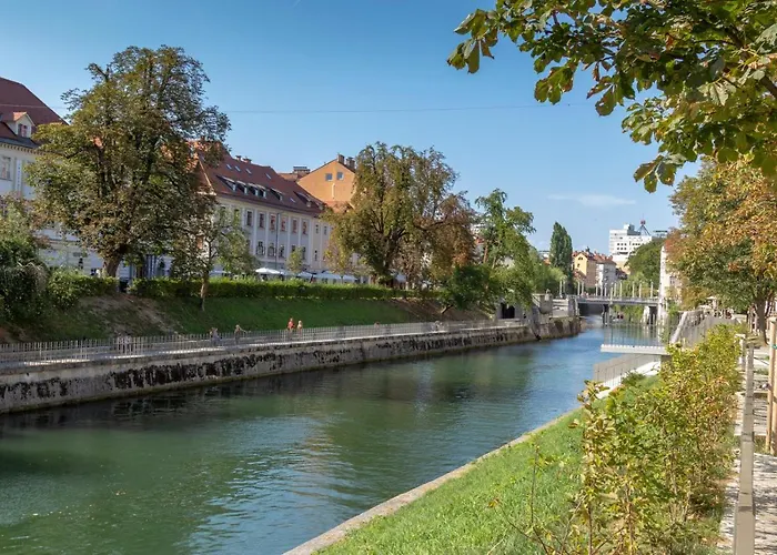 Fine * Λιουμπλιάνα