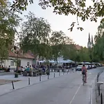Fine Apartmán *
